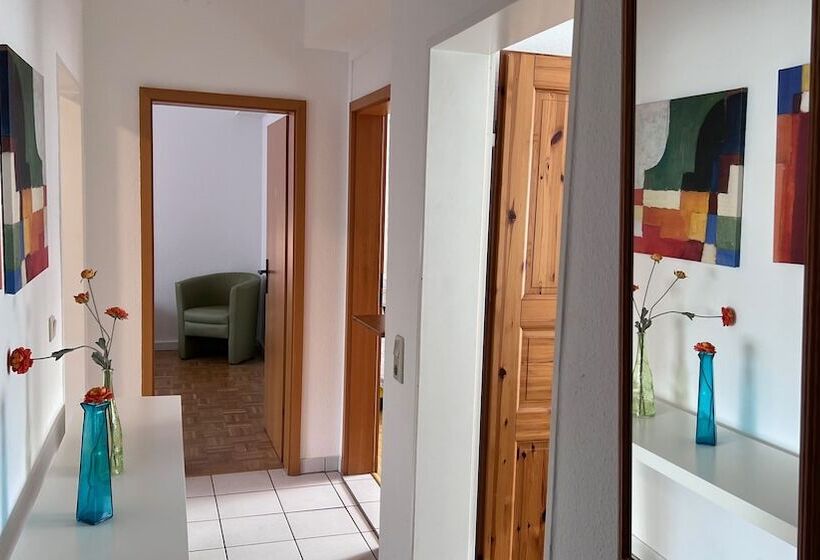 آپارتمان 3 خوابه, Apartmenthaus Somborn