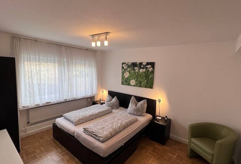 آپارتمان 3 خوابه, Apartmenthaus Somborn