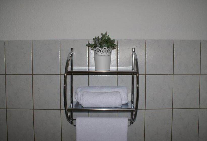 آپارتمان 2 خوابه, Pension Lindenhof
