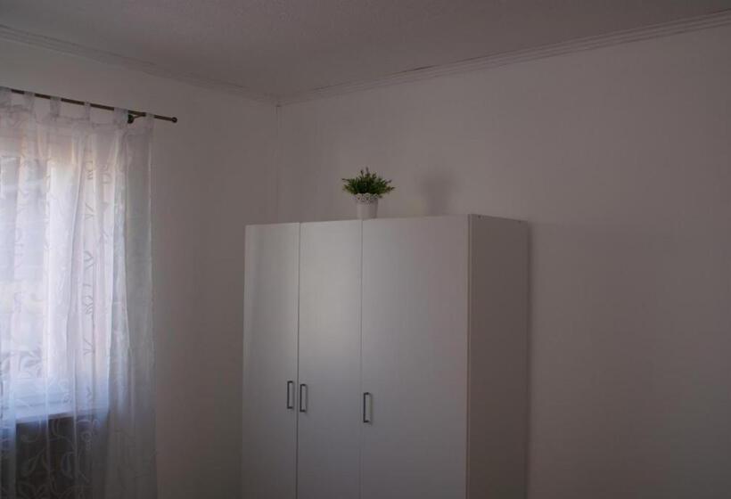 آپارتمان 2 خوابه, Pension Lindenhof