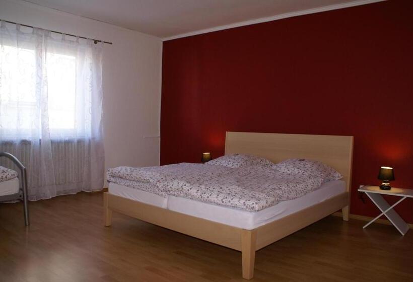 آپارتمان 2 خوابه, Pension Lindenhof
