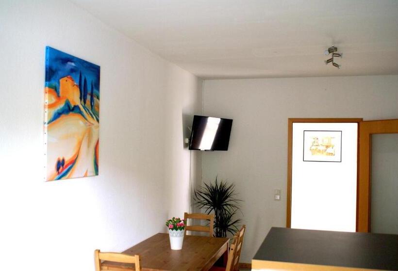 آپارتمان 1 خوابه, Pension Lindenhof
