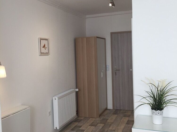 اتاق استاندارد, Pension Lindenhof