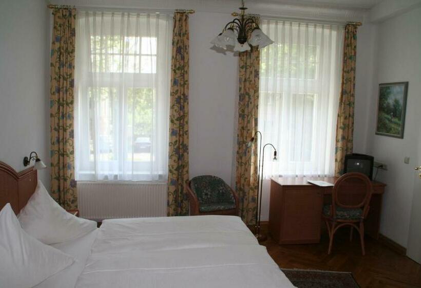 اتاق استاندارد, Pension Villa Beer