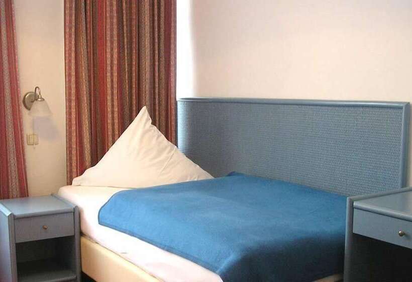 اتاق استاندارد یک نفره, Pension Villa Beer