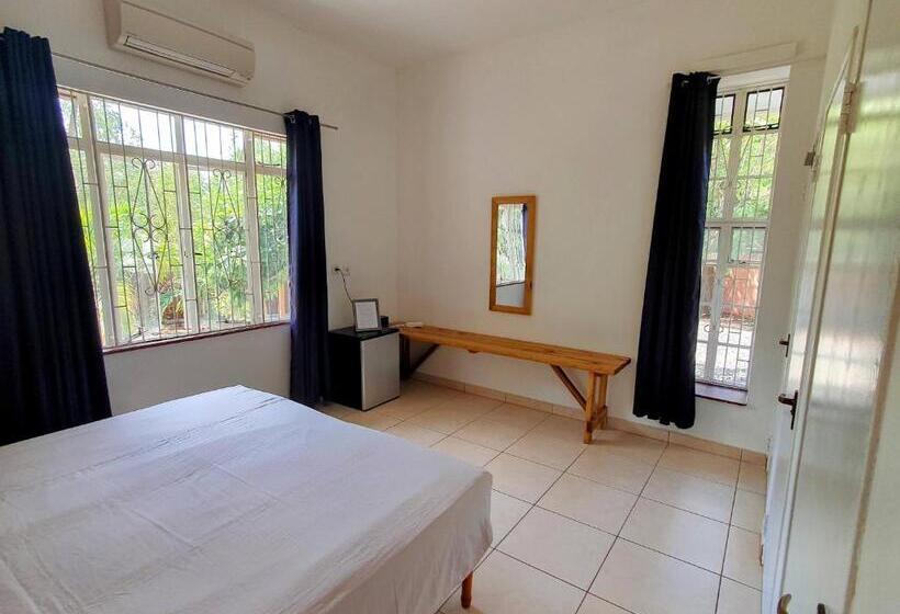 اتاق استاندارد با چشم‌انداز باغ, Abaai Resort B&b
