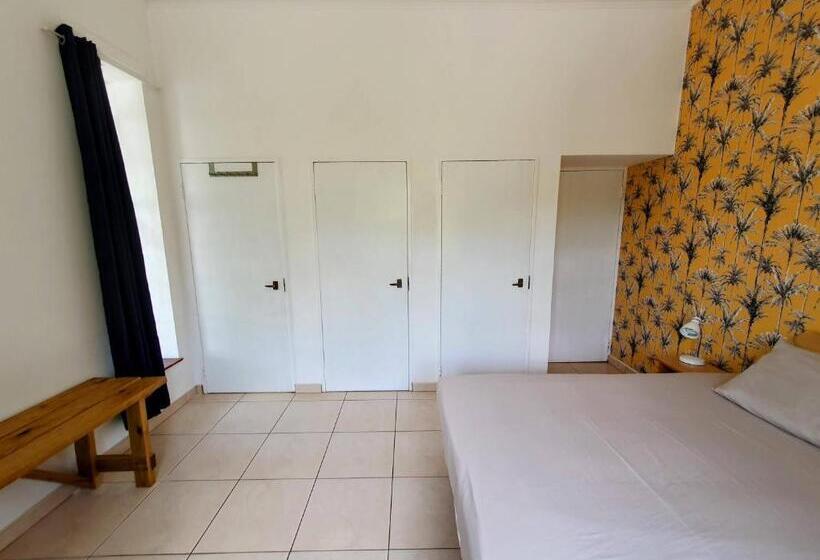 اتاق استاندارد با چشم‌انداز باغ, Abaai Resort B&b