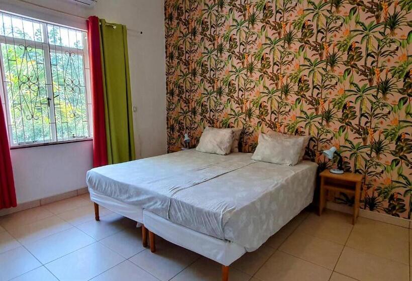 اتاق خانوادگی با چشم‌انداز باغ, Abaai Resort B&b