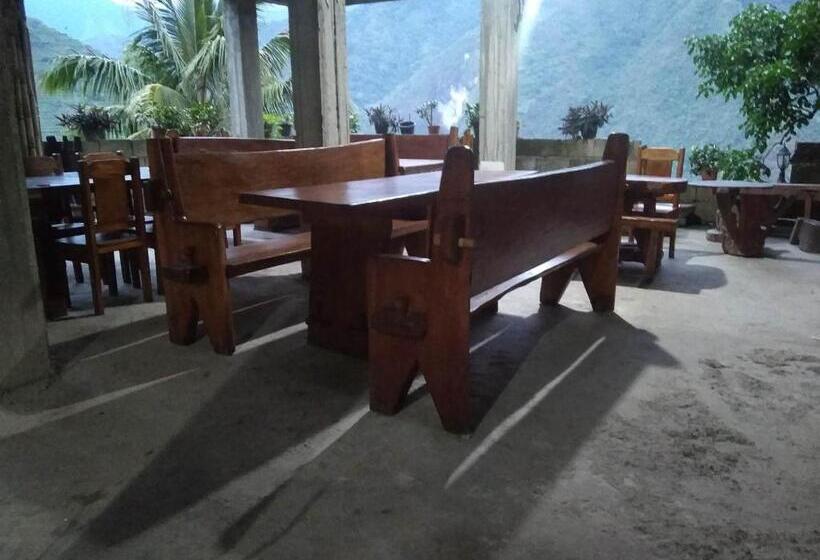 スタンダードトリプルルーム, Batad Pension Ph