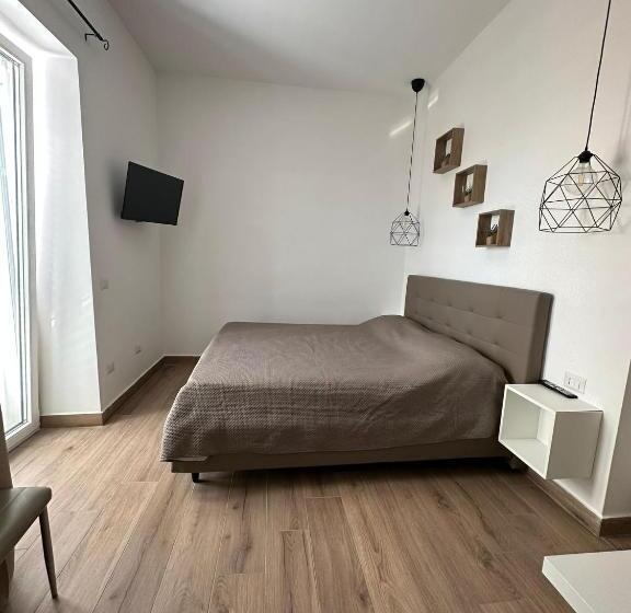 اتاق لوکس, Antica Noria