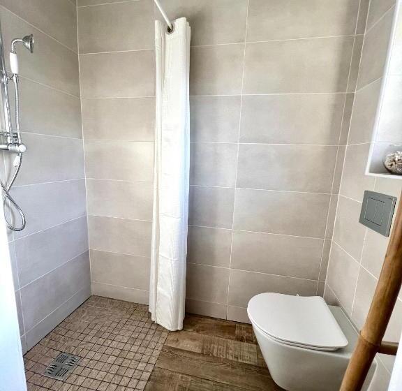 اتاق استاندارد با چشم‌انداز کوهستان, Villa Ti Moon, Entre Deux, Piscine