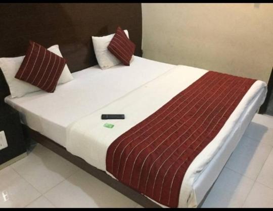 اتاق لوکس, Priya Palace By Byob Hotels