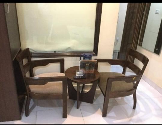 اتاق استاندارد سه نفره, Priya Palace By Byob Hotels
