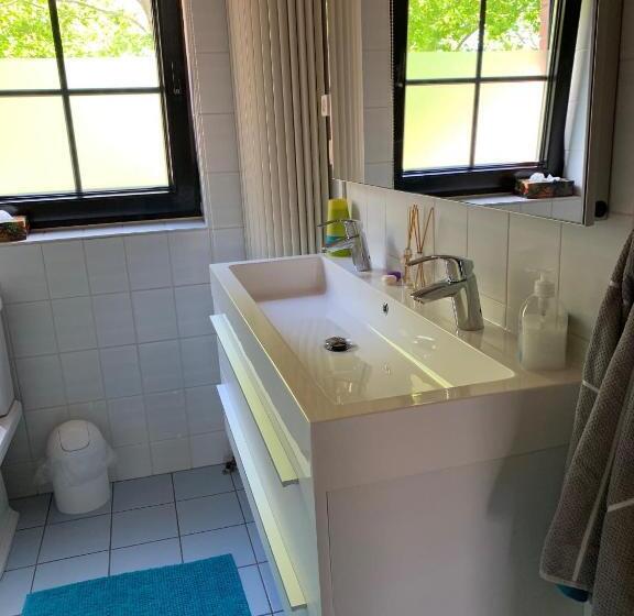 اتاق استاندارد با بالکن, B&b Oostkapelle Aan Zee