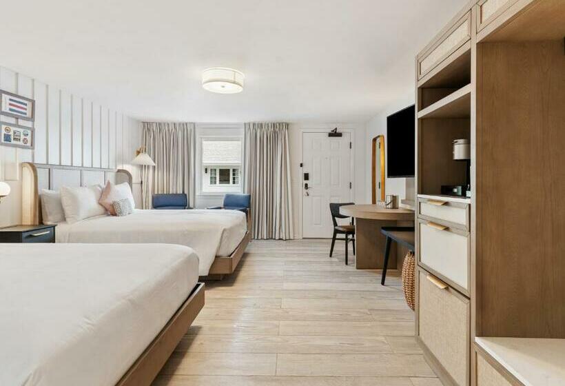 Номер Стандарт, Greyfinch Chatham Inn