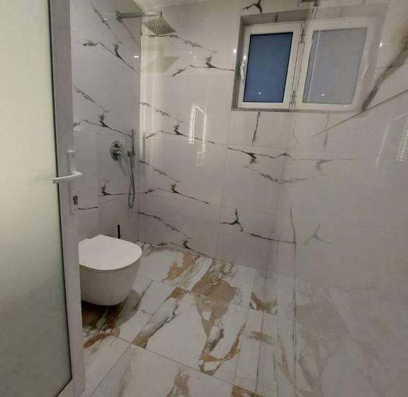 اتاق استاندارد با بالکن, Vila Irdi