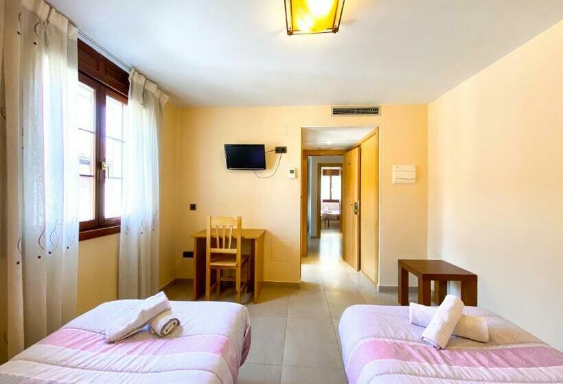 اتاق استاندارد, Hostal Ainoa