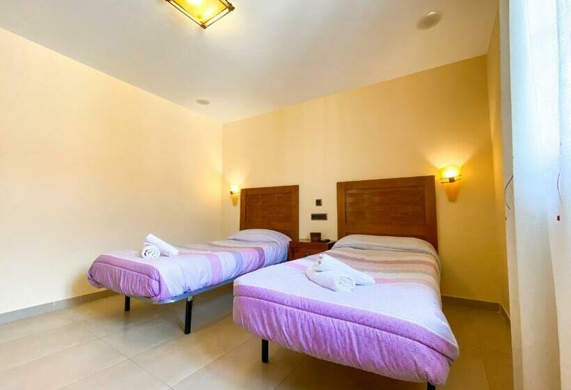 اتاق استاندارد, Hostal Ainoa