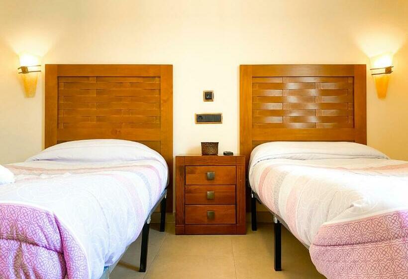 اتاق استاندارد, Hostal Ainoa