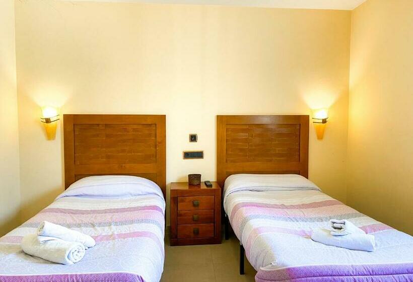 اتاق استاندارد, Hostal Ainoa