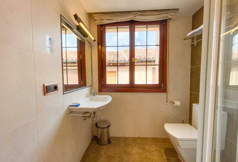 اتاق استاندارد, Hostal Ainoa