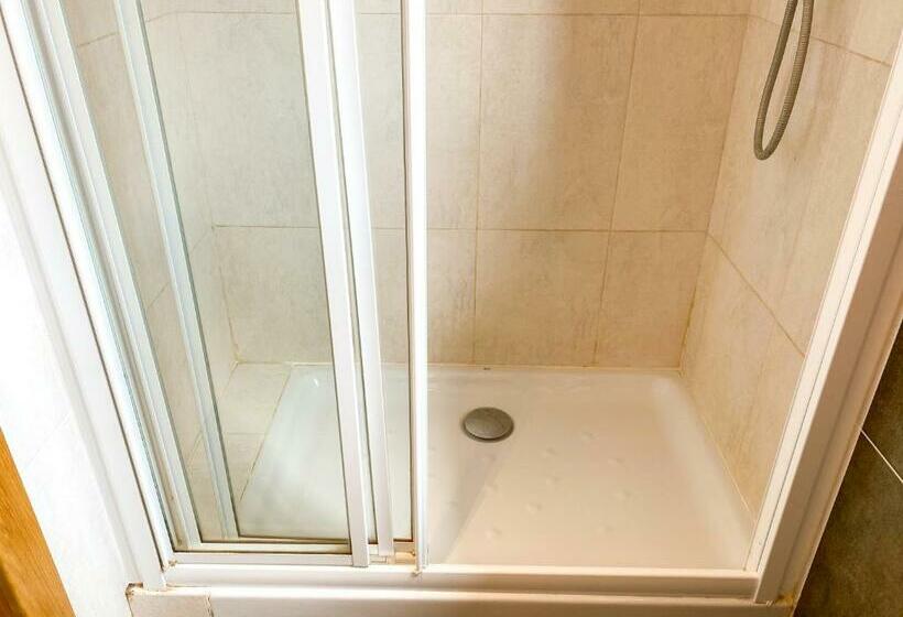 اتاق استاندارد با بالکن, Hostal Ainoa