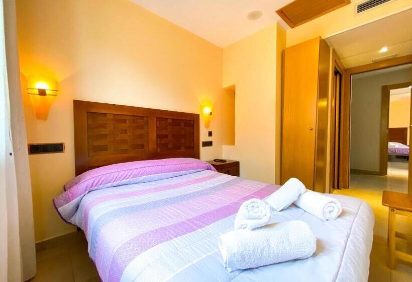اتاق استاندارد, Hostal Ainoa