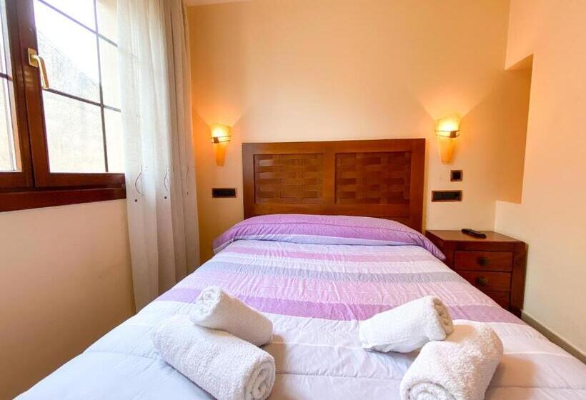 اتاق استاندارد, Hostal Ainoa