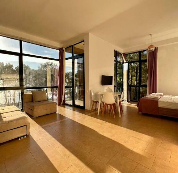 استودیوی لوکس, Aparthotel Majak Shekvetili