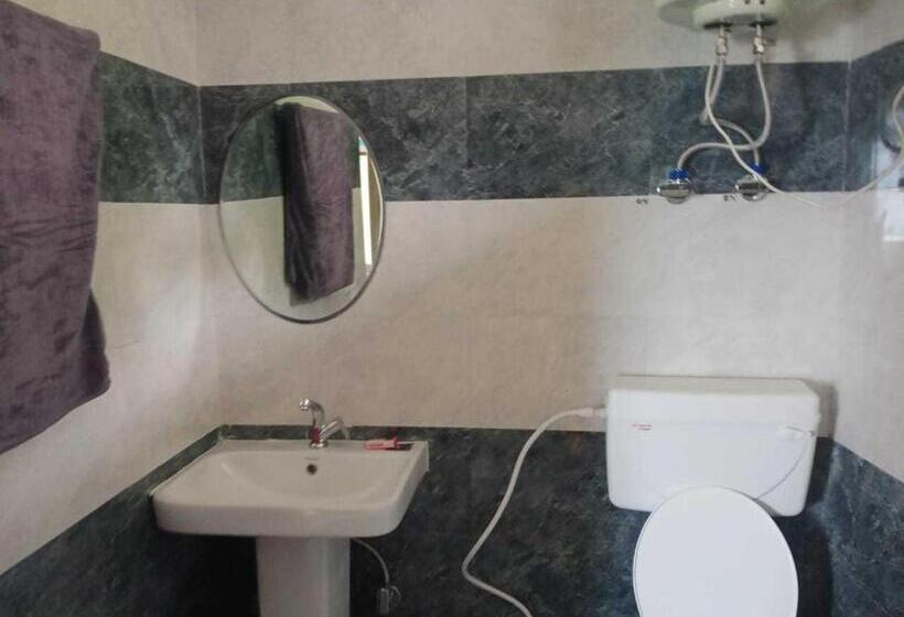 اتاق کلاسیک سه تخته, Oyo 81211 Ss Guest House