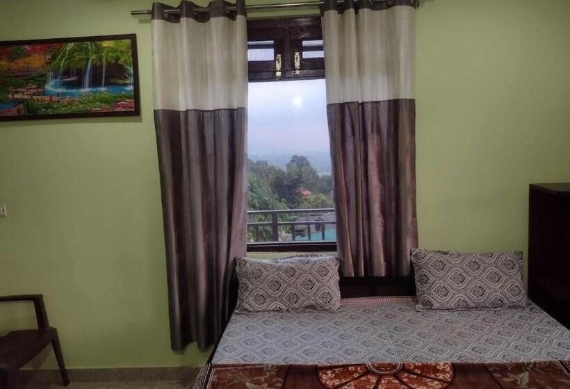 اتاق کلاسیک سه تخته, Oyo 81211 Ss Guest House