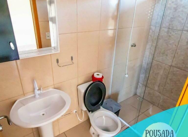 اتاق استاندارد چهار تخته, Pousada Penha 2 Beto Carrero