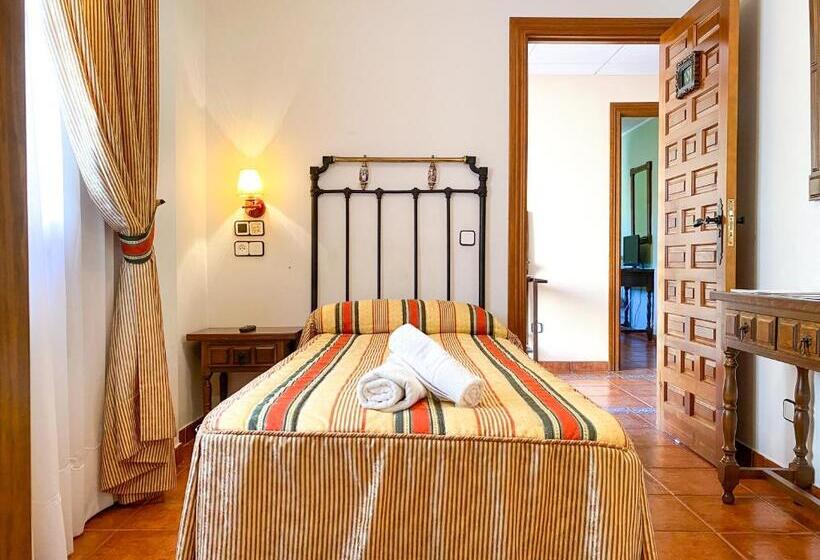 اتاق استاندارد یک نفره, Posada Los Leones