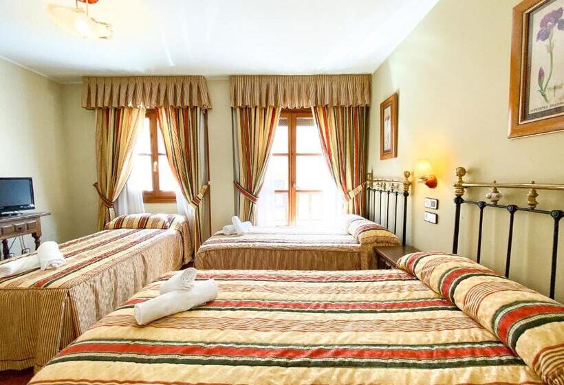 اتاق استاندارد سه نفره, Posada Los Leones