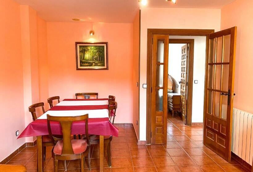 سوییت خانوادگی, Posada Los Leones