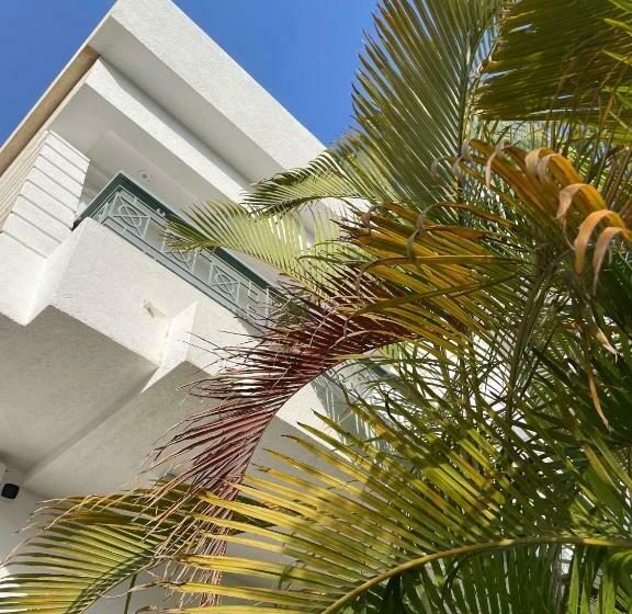 آپارتمان 1 خوابه, Livingville Nine
