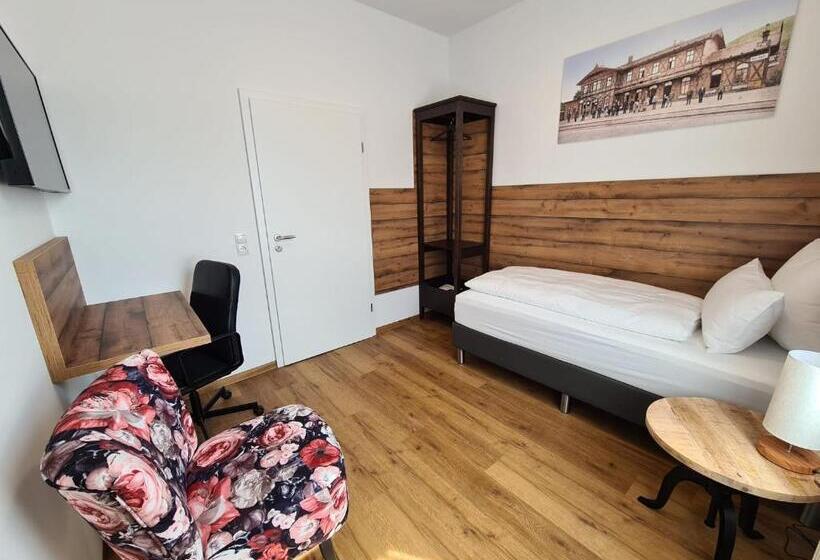 اتاق استاندارد یک نفره, Gleis 3viertel Jena