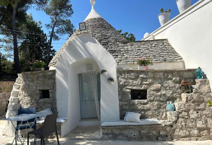 ویلای یک اتاق خوابه با استخر شنا, Il Trullo Di Simona