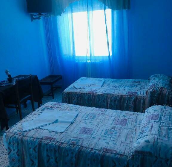 اتاق استاندارد, Hostal Juli Bureba