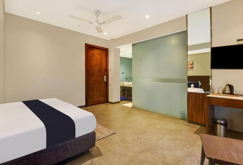 اتاق استاندارد سه تخته با چشم‌انداز, Townhouse Oak Swan Resort