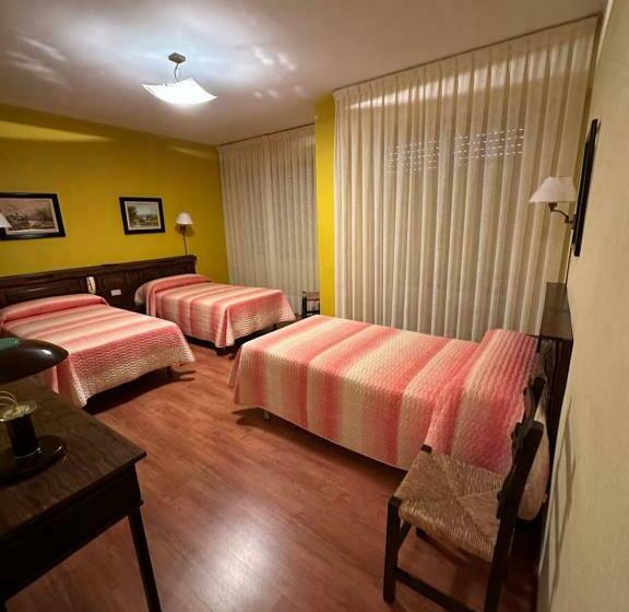 اتاق استاندارد سه نفره, Hostal El Chocolatero