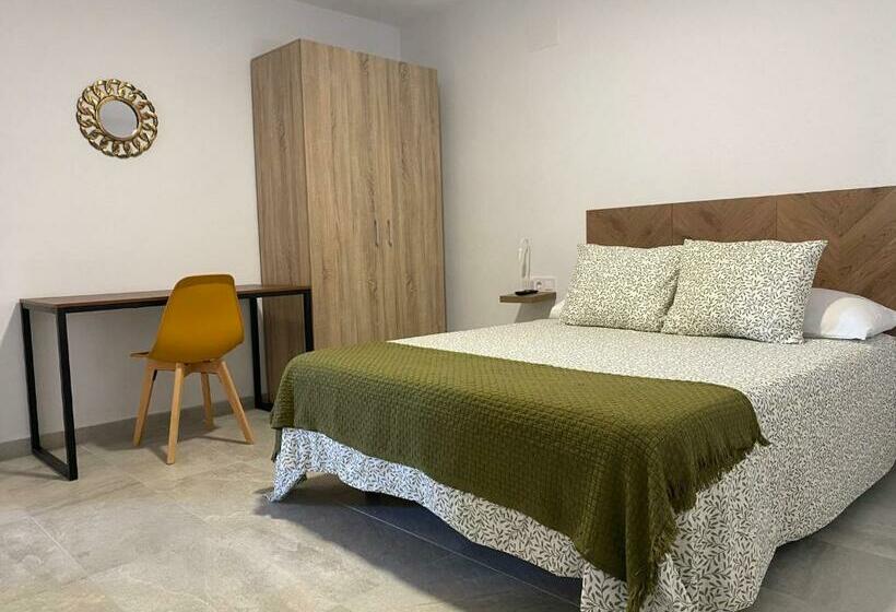 اتاق استاندارد, Suites Benalup Centro