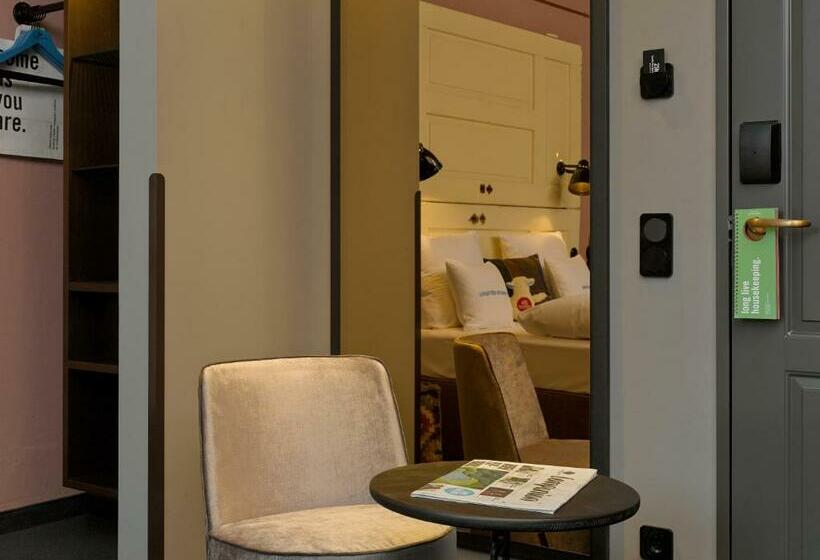 اتاق استاندارد, 25hours Hotel Altes Hafenamt