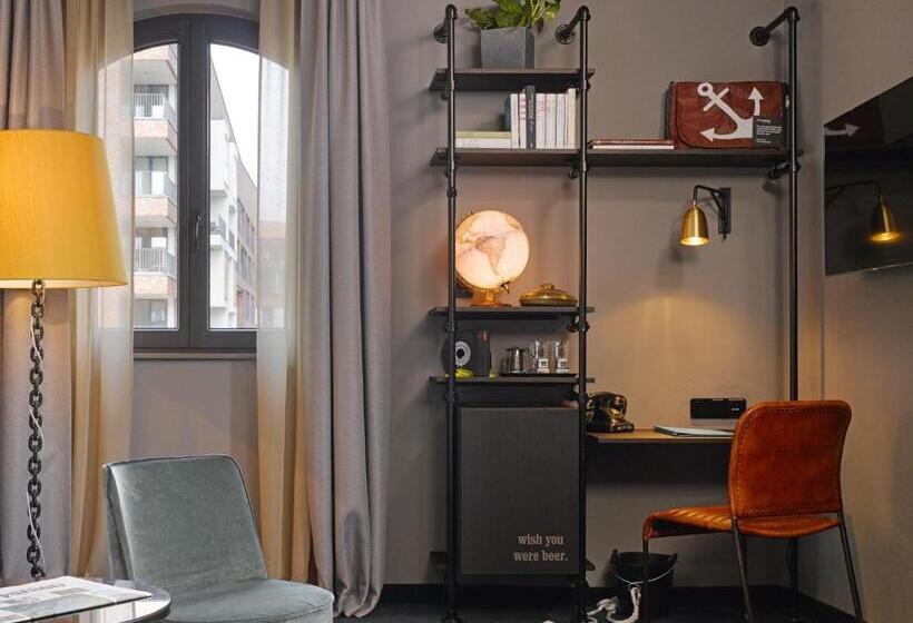 اتاق استاندارد, 25hours Hotel Altes Hafenamt