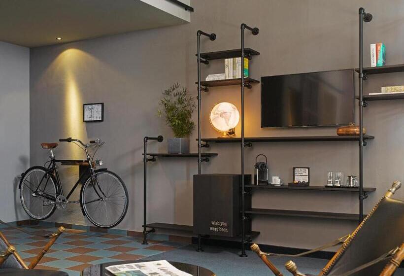 اتاق استاندارد, 25hours Hotel Altes Hafenamt
