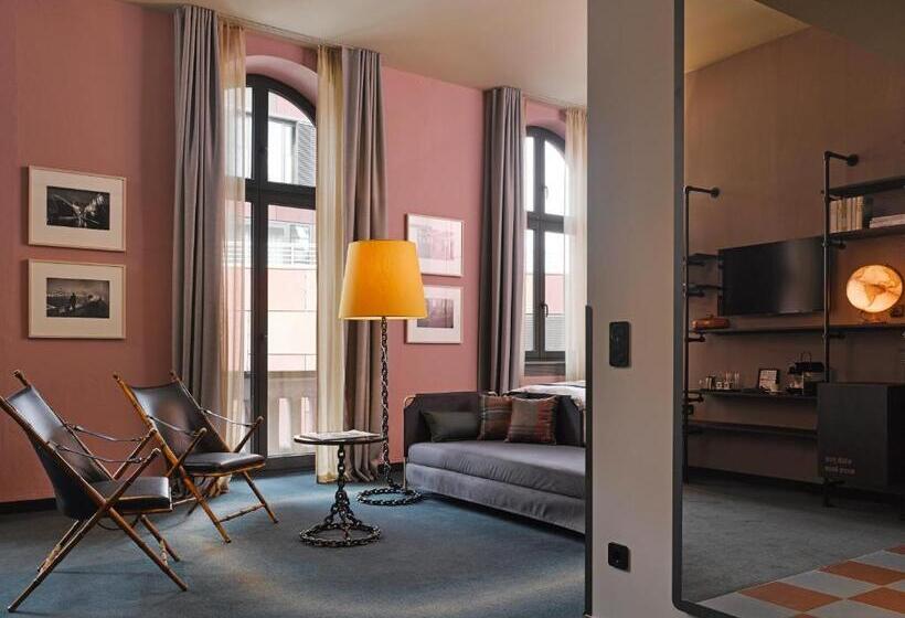 اتاق استاندارد, 25hours Hotel Altes Hafenamt