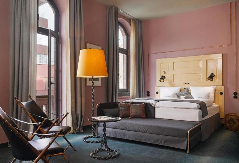 اتاق استاندارد, 25hours Hotel Altes Hafenamt