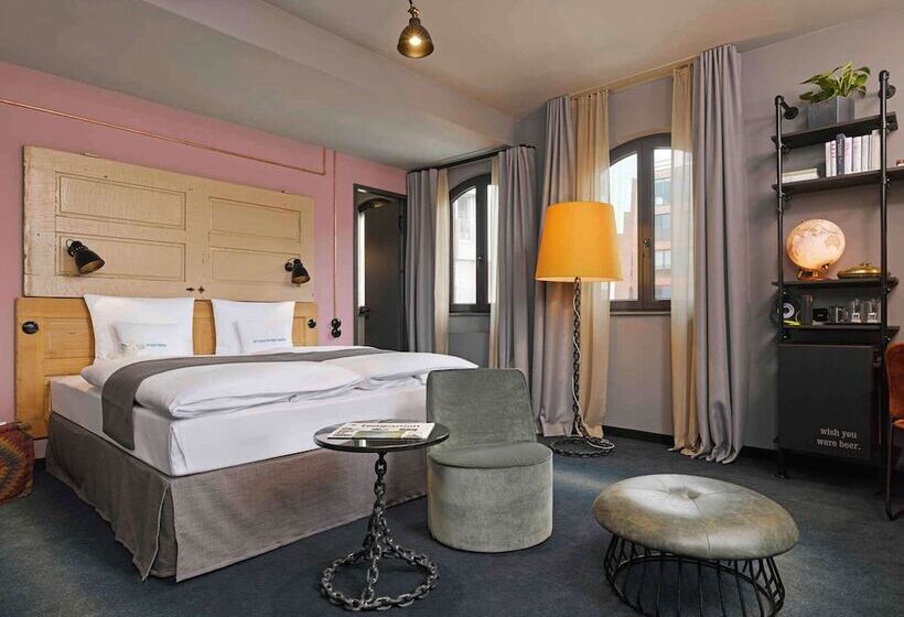 اتاق استاندارد, 25hours Hotel Altes Hafenamt