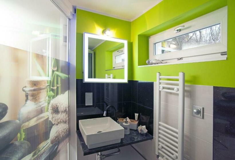 اتاق خانوادگی, Designpension Idyll Nr2 Hotel Garni