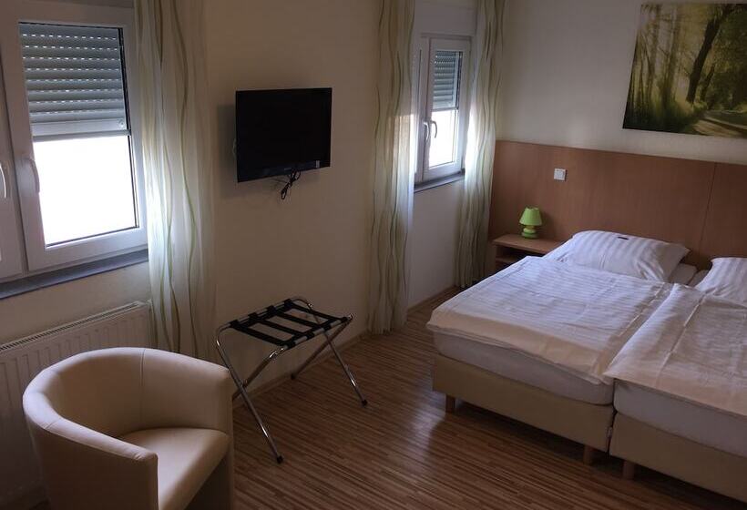 اتاق استاندارد, Pension Im Wirtshaus Himberg